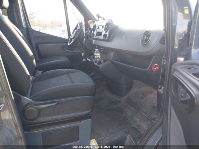 Mercedes-Benz Sprinter 2500 High Roof V6 2019 WD4PF1CD2KP126071 Image 5