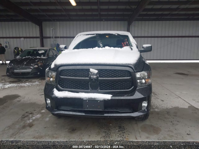 RAM 1500 Express Quad Cab 4x4 6'4 Box 2017 1C6RR7FT0HS507320 Image 12