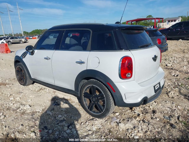 2012 MINI COOPER S COUNTRYMAN WMWZC3C51CWL81637 Photo 2