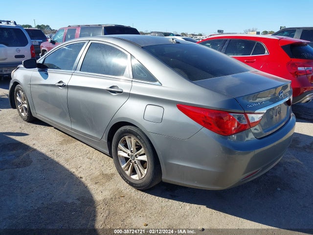 2013 HYUNDAI SONATA GLS VIN: 5NPEB4AC0DH688185