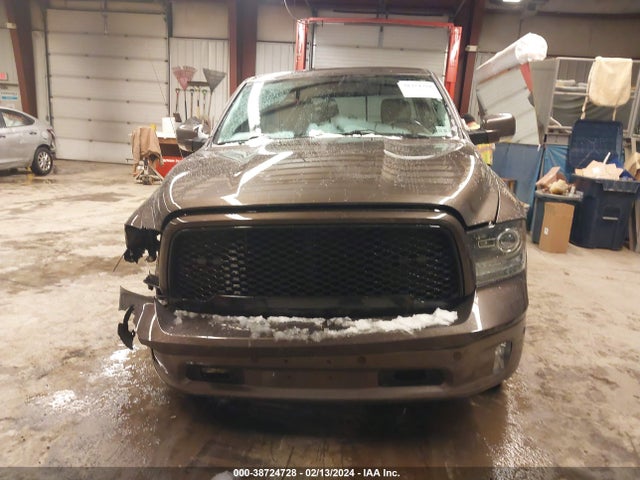 RAM 1500 Laramie  4x4 5'7 Box 2018 1C6RR7NT9JS153336 Image 12