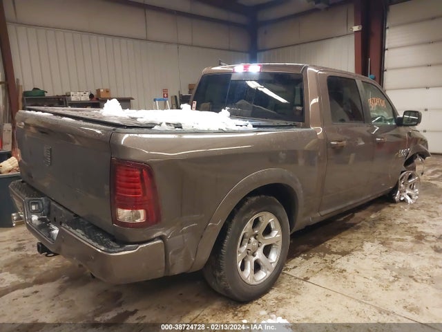 RAM 1500 Laramie  4x4 5'7 Box 2018 1C6RR7NT9JS153336 Image 4