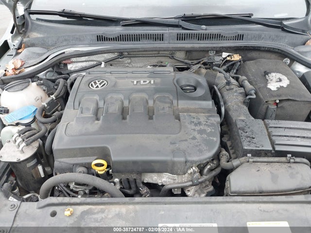 3VWLA7AJ9FM342737 Volkswagen Jetta 2.0l Tdi Se