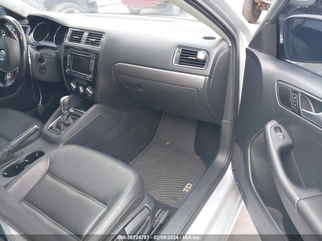 3VWLA7AJ9FM342737 Volkswagen Jetta 2.0l Tdi Se