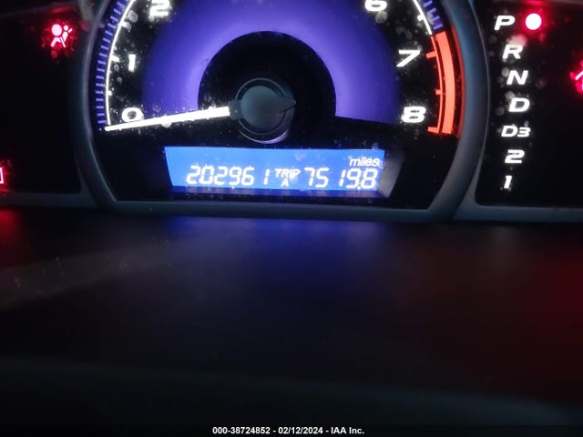 2009 HONDA CIVIC LX VIN: 2HGFA16549H370054