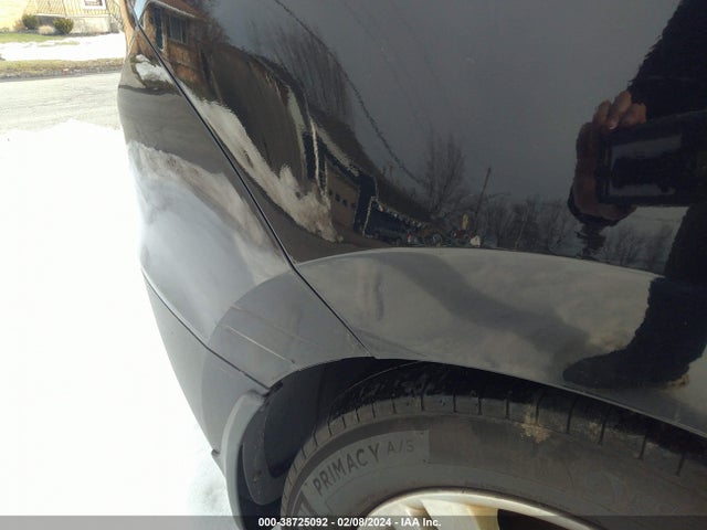 2011 HYUNDAI TUCSON GLS/LIMITED VIN: KM8JUCAC7BU242410