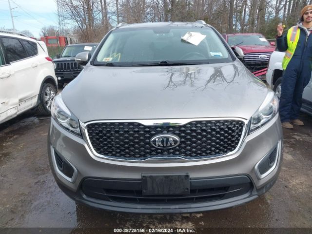 5XYPGDA54JG365580 KIA Sorento 3.3l Lx