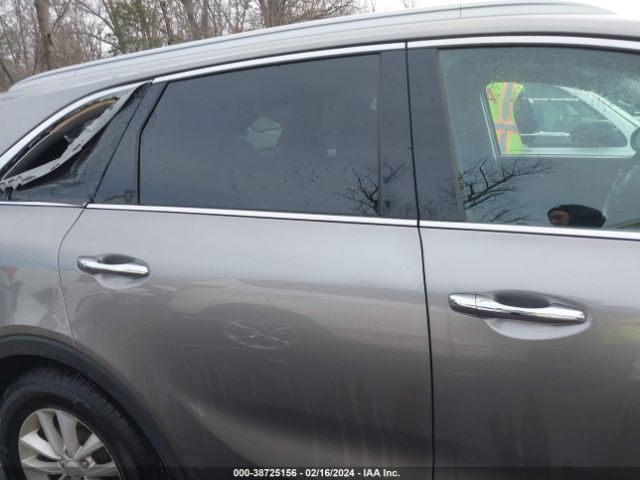 5XYPGDA54JG365580 KIA Sorento 3.3l Lx