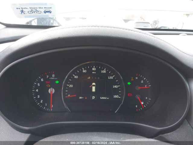 5XYPGDA54JG365580 KIA Sorento 3.3l Lx