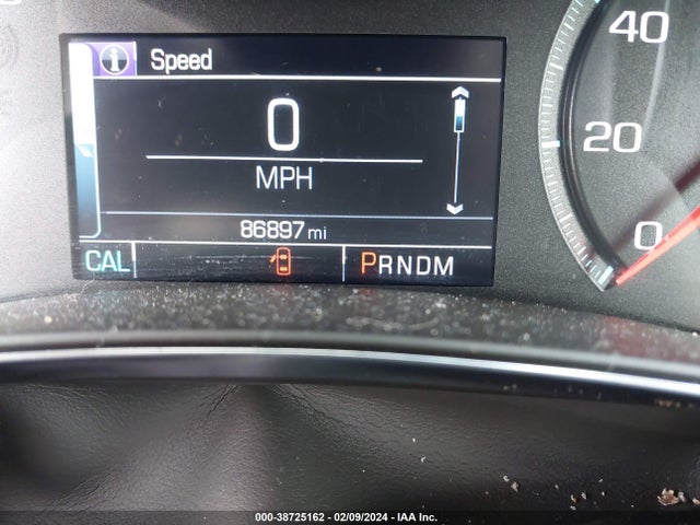 Chevrolet IMPALA 1LT 2018 2G1105S36J9138103 Image 15