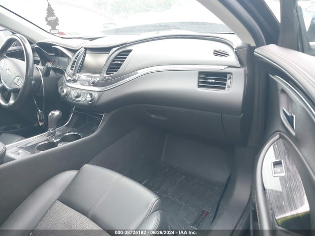 Chevrolet IMPALA 1LT 2018 2G1105S36J9138103 Image 5