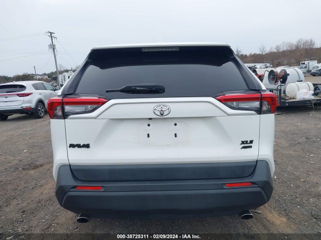 Toyota Rav4 Xle 2019 JTMP1RFV5KD503490 Image 16