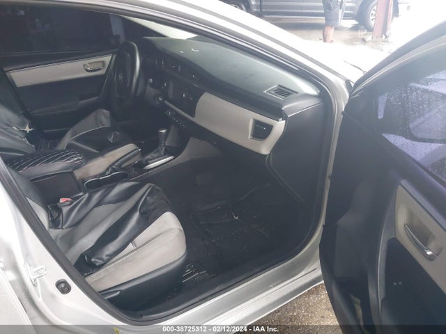 Toyota Corolla Le Plus 2016 5YFBURHE9GP382255 Image 5