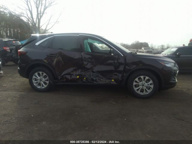 1FMCU9GN3PUB38671 Ford Escape Active