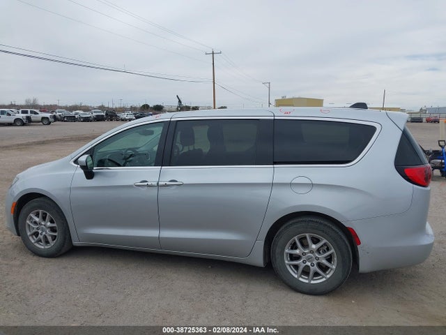 2C4RC1CG9PR516113 Chrysler Voyager Lx