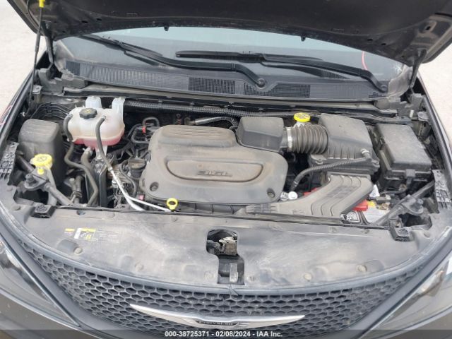 2C4RC1CG9PR610959 Chrysler Voyager Lx