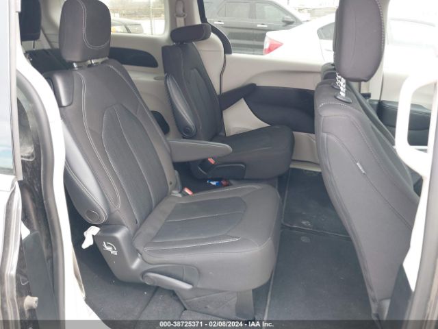 2C4RC1CG9PR610959 Chrysler Voyager Lx