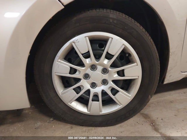 Toyota COROLLA LE 2017 5YFBURHE3HP571615 Image 17