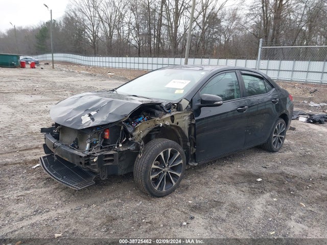 Toyota COROLLA SE 2017 2T1BURHE3HC822004 Image 2