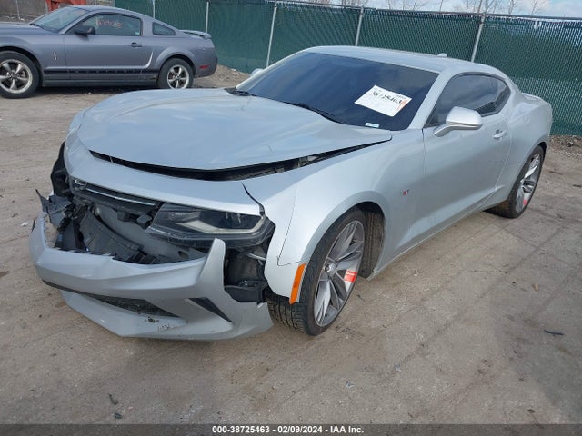 Chevrolet Camaro 1lt 2017 1G1FB1RS4H0200172 Image 2