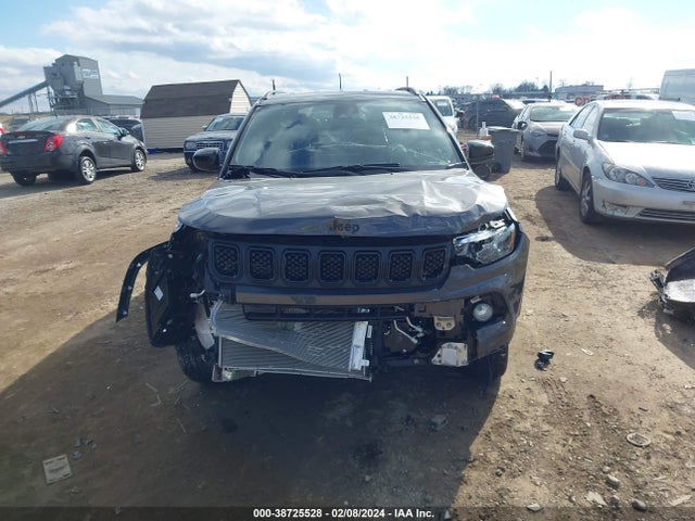 Jeep Compass Latitude 4x4 2024 3C4NJDBN6RT591681 Image 13