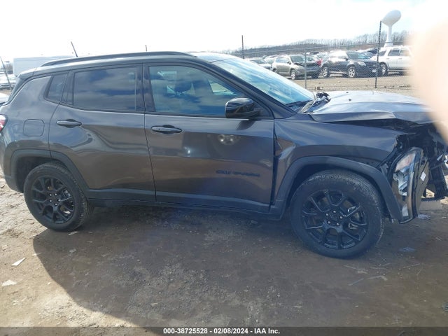 Jeep Compass Latitude 4x4 2024 3C4NJDBN6RT591681 Image 14