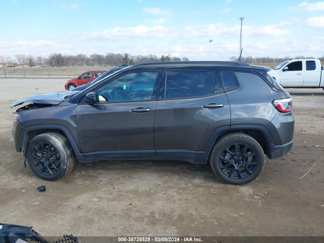 Jeep Compass Latitude 4x4 2024 3C4NJDBN6RT591681 Image 15