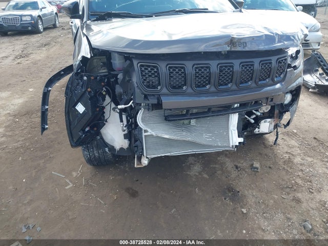 Jeep Compass Latitude 4x4 2024 3C4NJDBN6RT591681 Image 12