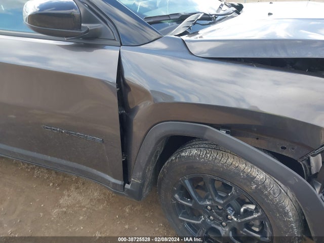 Jeep Compass Latitude 4x4 2024 3C4NJDBN6RT591681 Image 19
