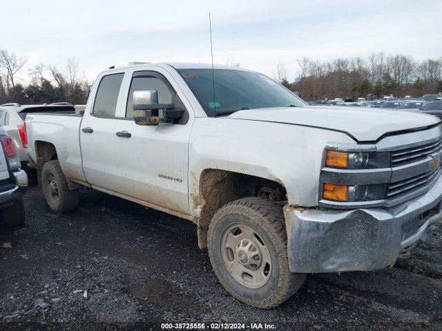 2018 1GC2KUEG1JZ318383 main image