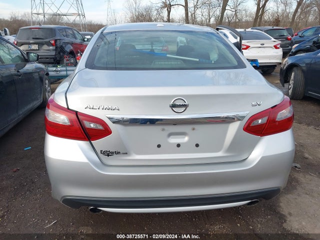 Nissan Altima 2.5 Sv 2018 1N4AL3AP8JC124838 Image 16