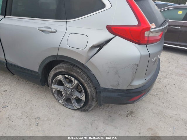 Honda CR-V EX 2018 7FARW1H51JE039733 Image 17