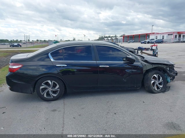 Honda ACCORD LX 2017 1HGCR2F31HA262083 Image 13