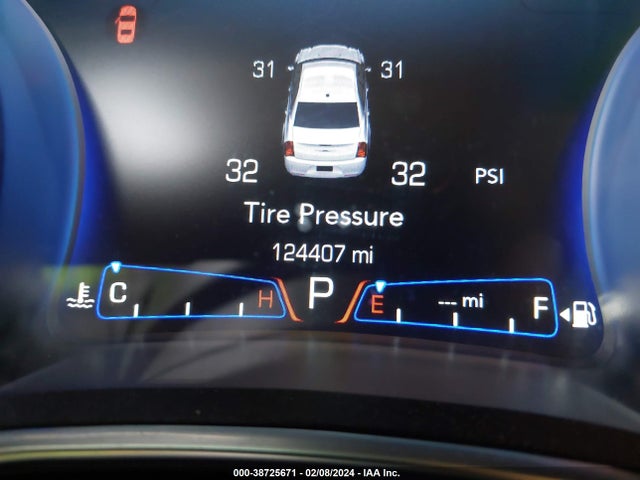 Chrysler 300 Touring 2018 2C3CCAAG4JH152628 Image 15