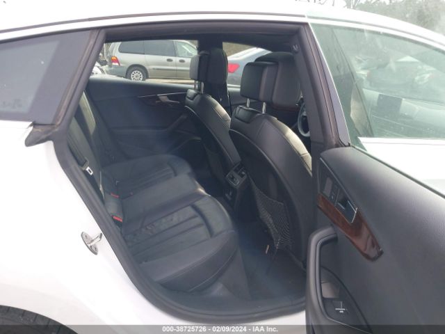 WAUANCF55KA060294 Audi A5 45 Premium