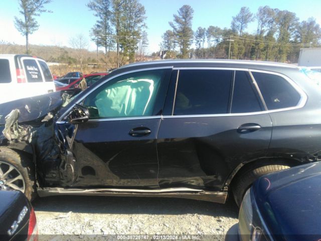 5UXCR4C08M9F23940 BMW X5 Sdrive40i