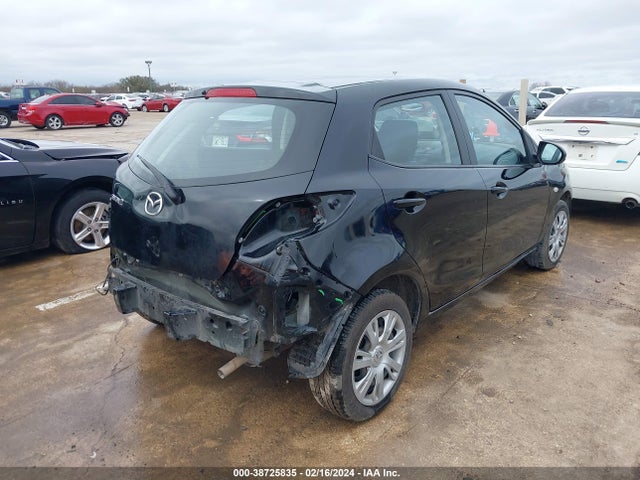 Mazda Mazda2 Sport 2014 JM1DE1KZ5E0188820 Image 4