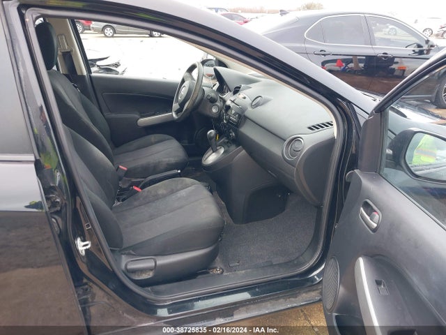 Mazda Mazda2 Sport 2014 JM1DE1KZ5E0188820 Image 5