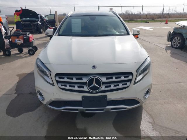 WDCTG4EB7JJ411122 Mercedes-Benz GLA 250