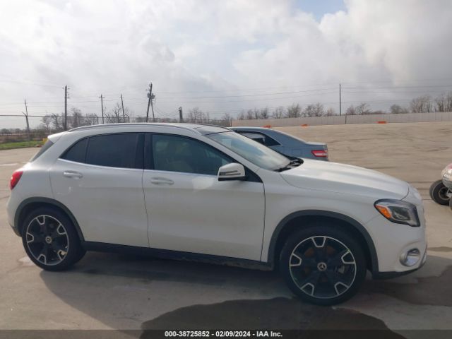 WDCTG4EB7JJ411122 Mercedes-Benz GLA 250