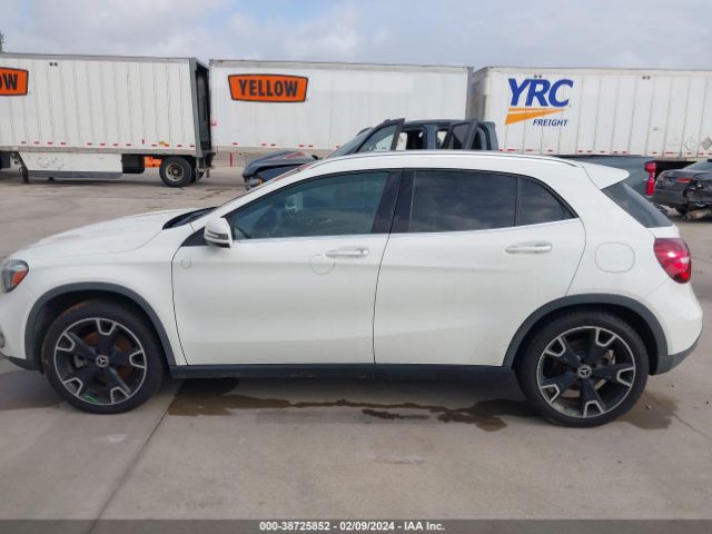 WDCTG4EB7JJ411122 Mercedes-Benz GLA 250