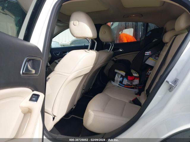 WDCTG4EB7JJ411122 Mercedes-Benz GLA 250