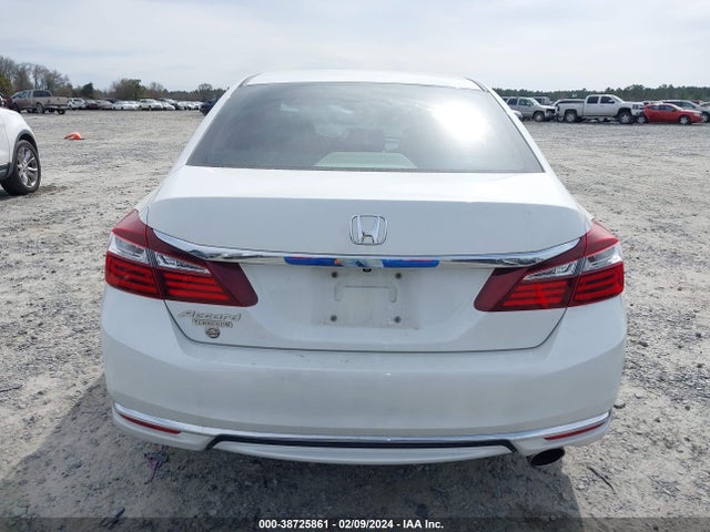 Honda ACCORD LX 2017 1HGCR2F31HA263184 Image 17