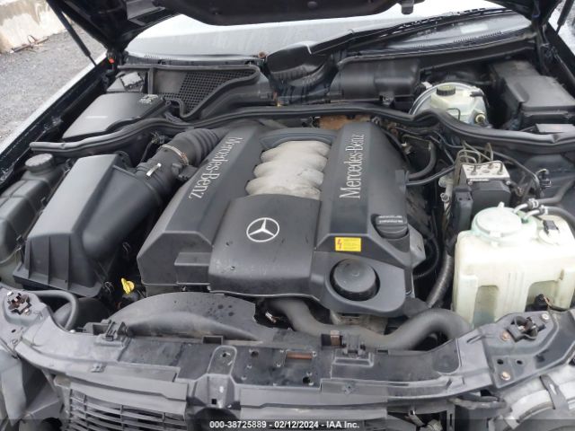 2002 MERCEDES-BENZ E-CLASS WDBJF83J22X062790 Photo 9