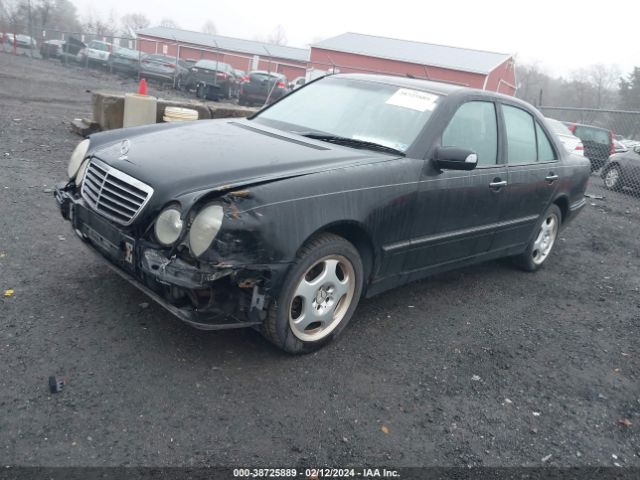 2002 MERCEDES-BENZ E-CLASS WDBJF83J22X062790 Photo 1