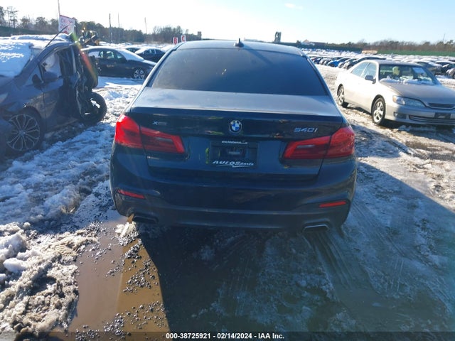 BMW 540i Xdrive 2017 WBAJE7C3XHG890057 Image 16