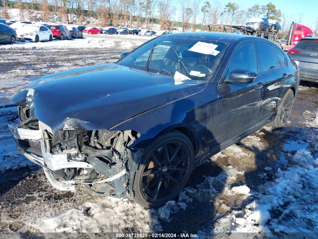 BMW 540i Xdrive 2017 WBAJE7C3XHG890057 Image 2
