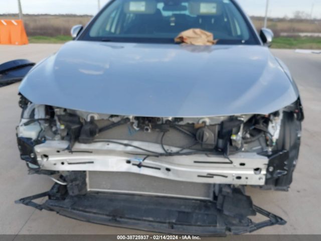 4T1C11AK1MU453909 Toyota CAMRY LE
