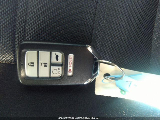 5J6RW1H50NA003875 Honda Cr-v 2wd Ex