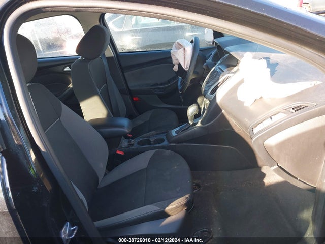 Ford FOCUS SE 2014 1FADP3K24EL200520 Image 5